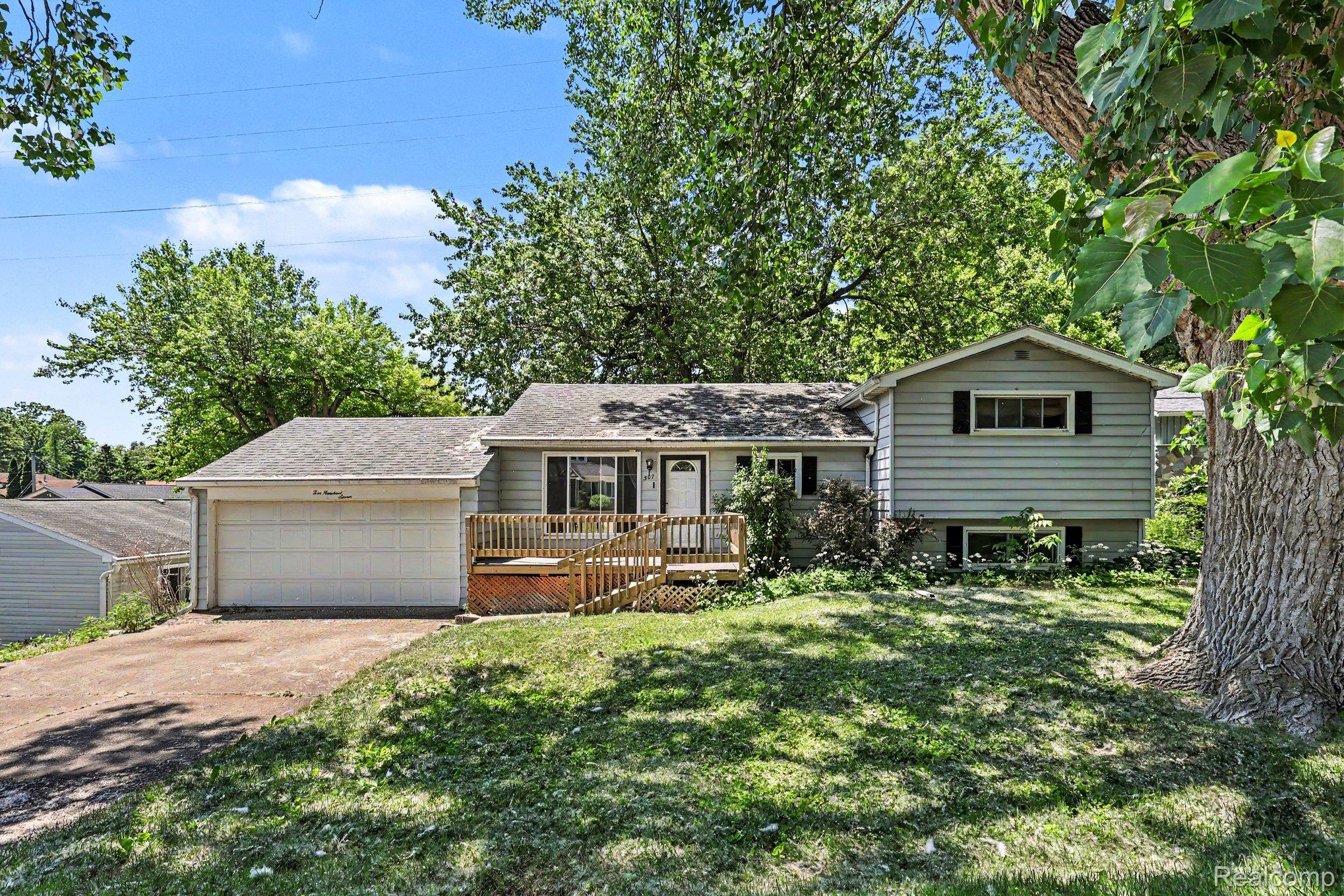 507 Brookside Road Ypsilanti, MI 48197 - Photo 1 of 57 002_file_9209.jpg