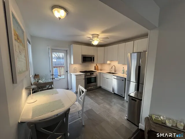 $2,800 | 58 Annawon Avenue, West Haven, CT 06516