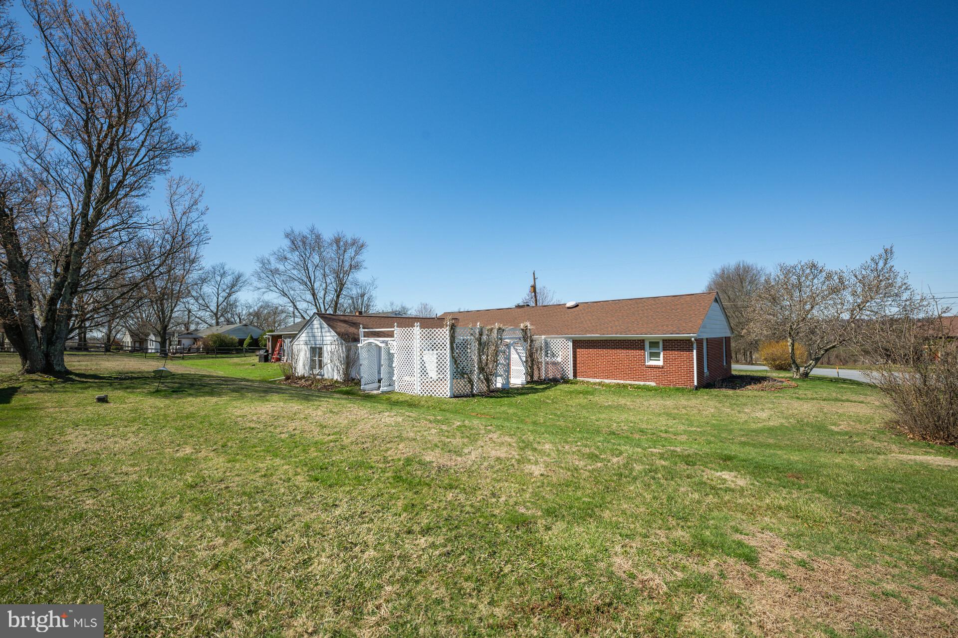 874 Sunset Lane Telford, PA 18969 - Photo 12 of 35 a house view with a garden space