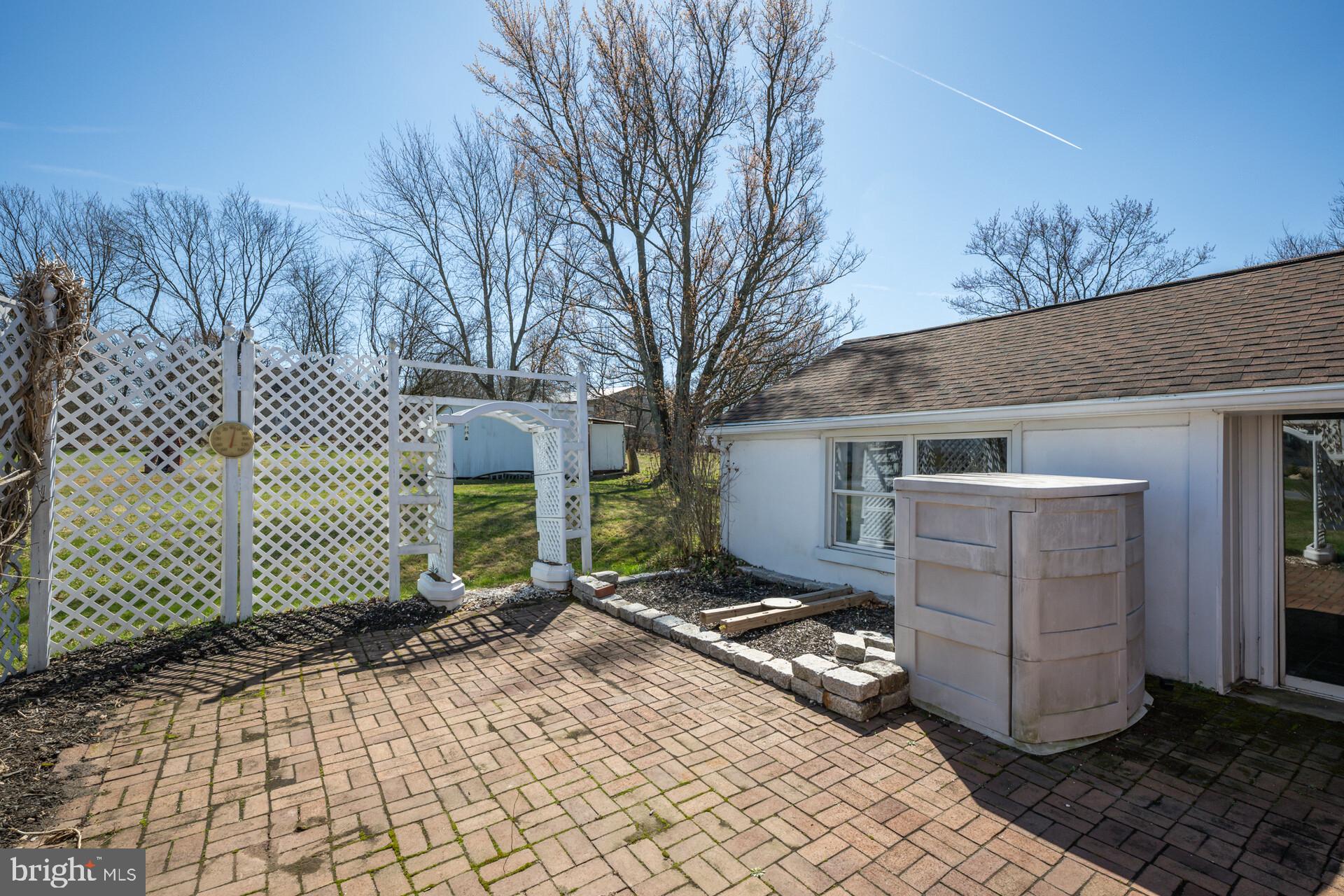 874 Sunset Lane Telford, PA 18969 - Photo 8 of 35 a view of backyard of the house