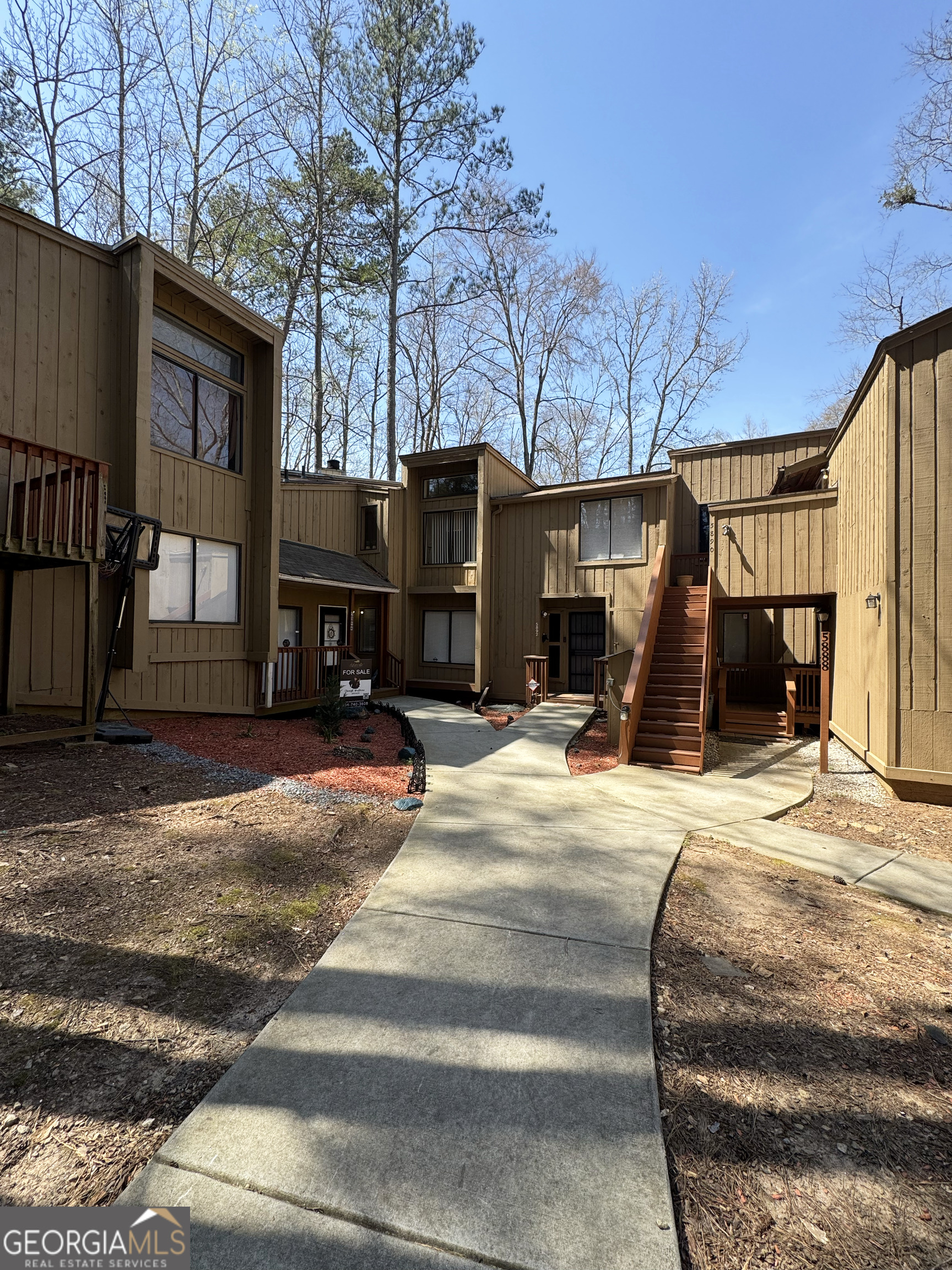 5894 Par 3 Way Lithonia, GA 30038 - Photo 1 of 1 Gallery Image 1