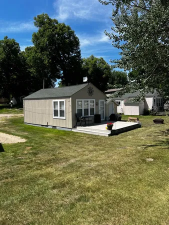 $188,000 | 1208 East Lake Street, Osakis, MN 56360