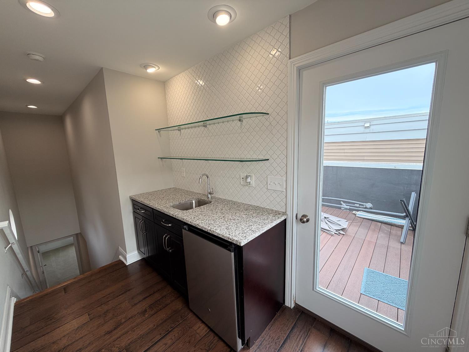 540 Slack Street Cincinnati, OH 45202 - Photo 26 of 36