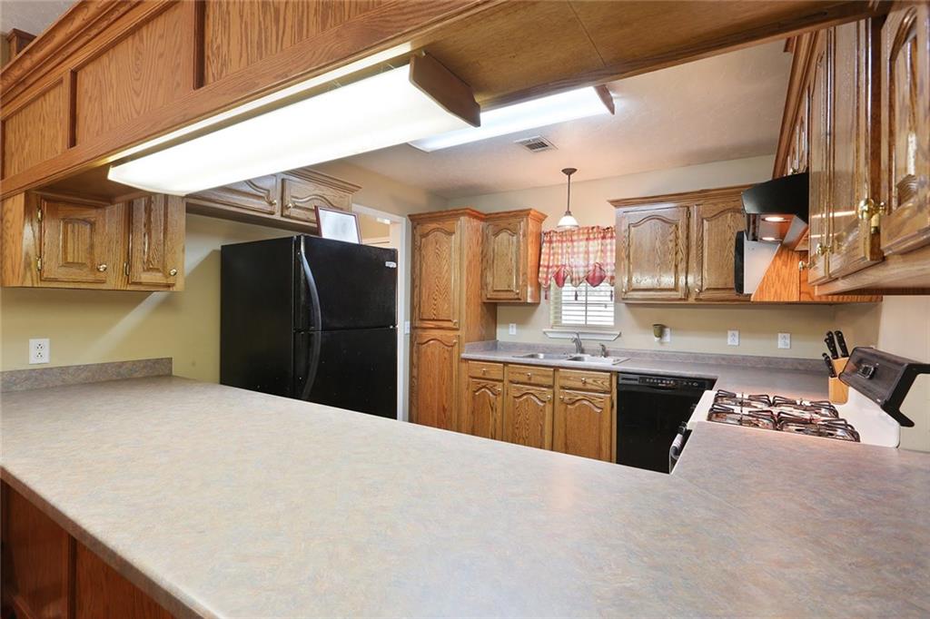 1070 Walnut Bluff Road Bogalusa, LA 70427 - Photo 4 of 10 Gallery Image 4