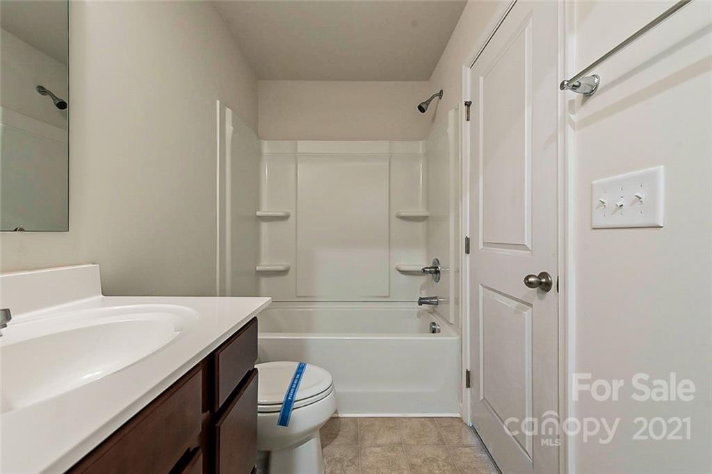 988 Rushing Lane Fort Mill, SC 29715 - Photo 11 of 16 Gallery Image 11