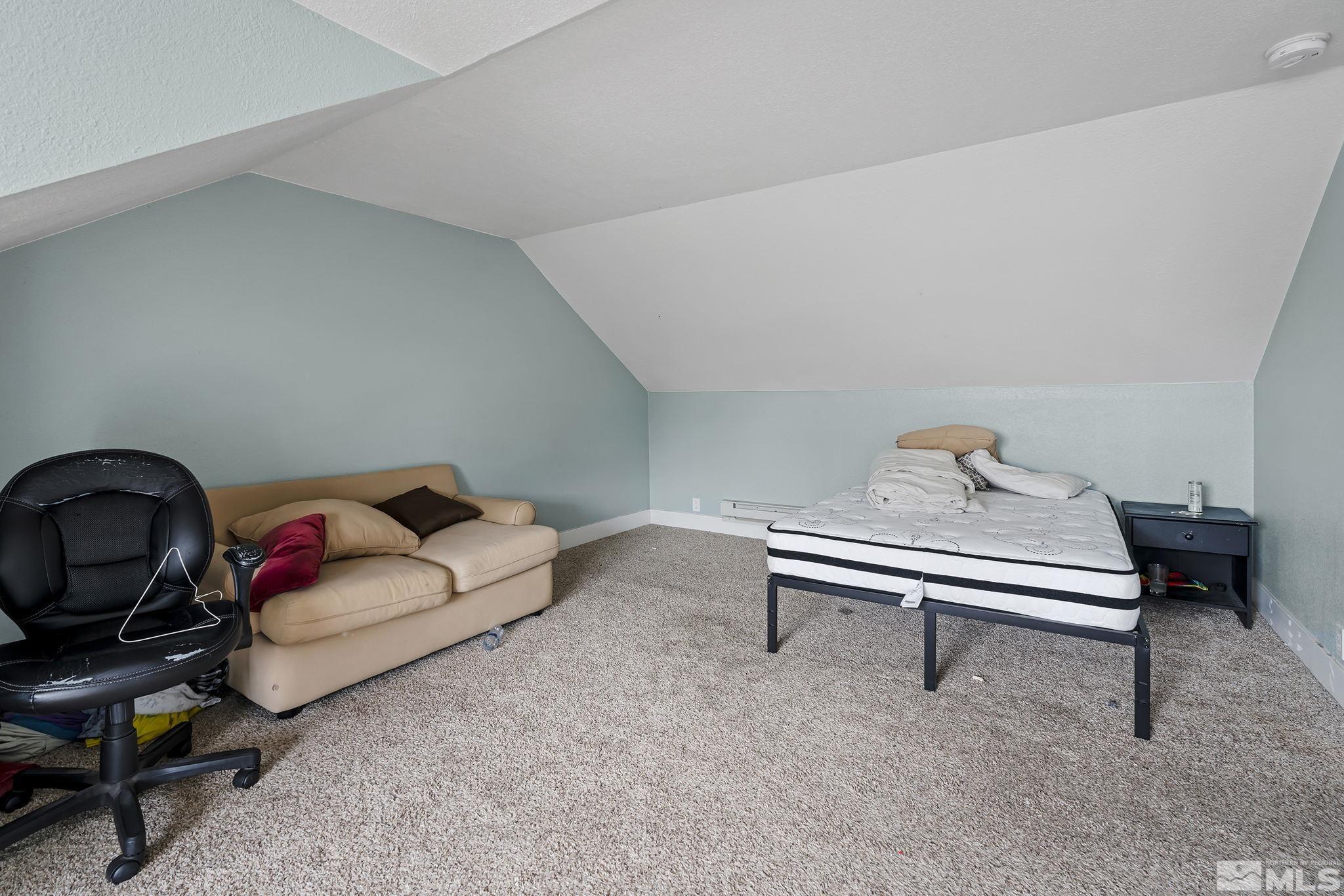 1001 Nevada Street Reno, NV 89503 - Photo 14 of 16 a living room with furniture