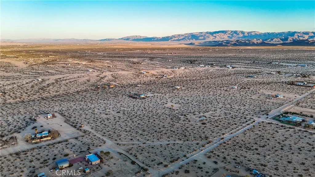 65370 Brant Cross Joshua Tree, CA 92252 - Photo 13 of 40