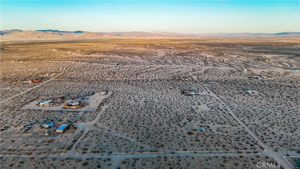 65370 Brant Cross Joshua Tree, CA 92252 - Photo 14 of 40