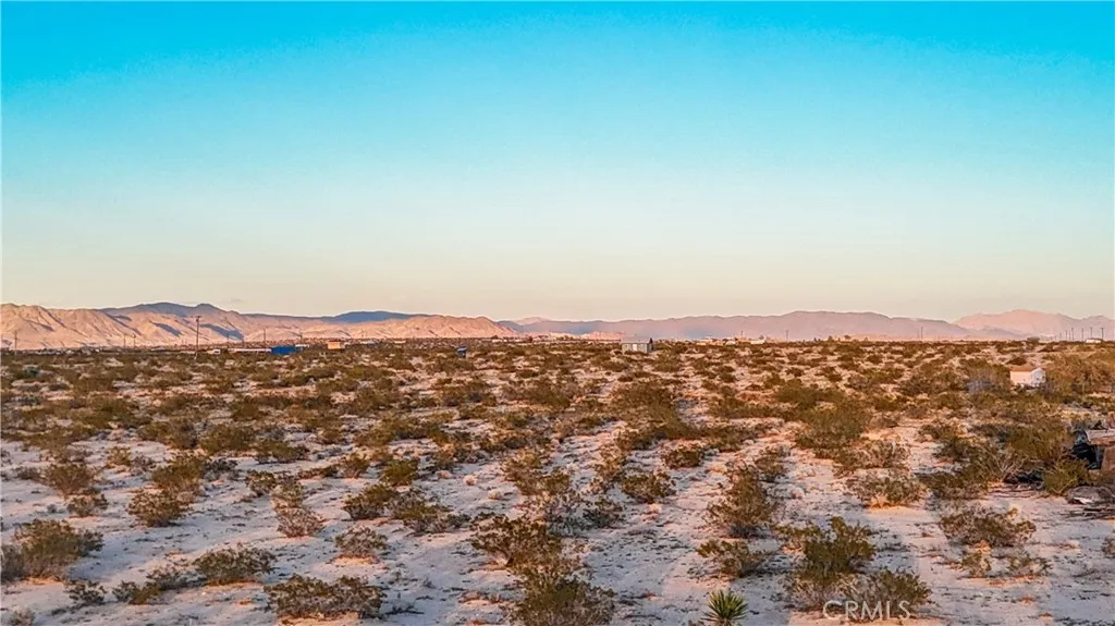 65370 Brant Cross Joshua Tree, CA 92252 - Photo 22 of 40