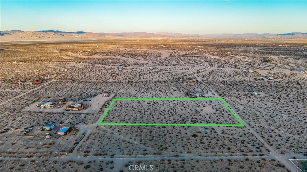 65370 Brant Cross Joshua Tree, CA 92252 - Photo 3 of 40