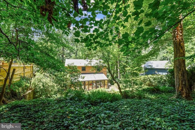 $860,000 | 6217 Park Road, McLean, VA 22101