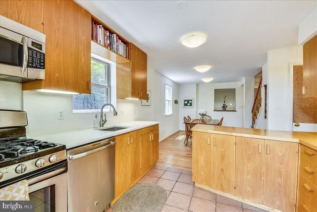 $860,000 | 6217 Park Road, McLean, VA 22101