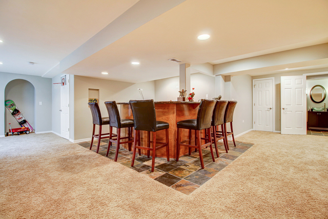 3 Firethorn Court Bolingbrook, IL 60490 - Photo 33 of 39 a view of a dining room with furniture