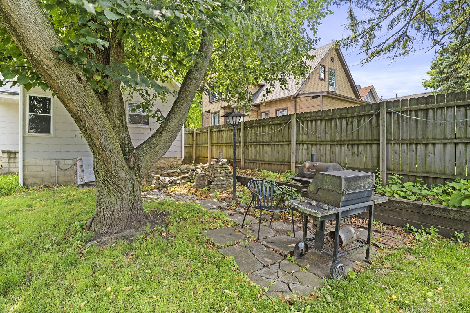 409 Bridge Street Joliet, IL 60435 - Photo 25 of 27 Gallery Image 25