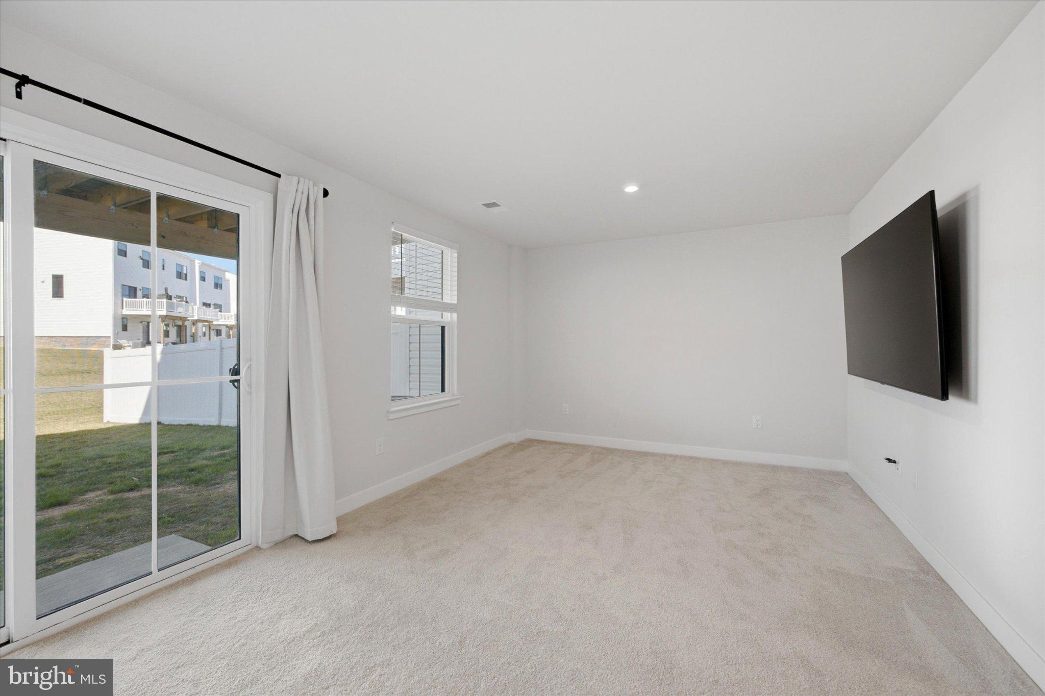 17 Sage Way Mount Mount Laurel, NJ 08054 - Photo 5 of 24 Bright and airy living space awaits.