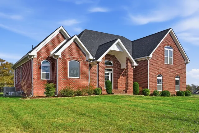 $597,900 | 1027 Founders Lane, Portland, TN 37148