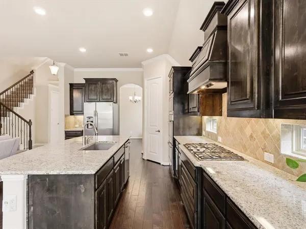 $595,000 | 800 River Oak Avenue, Euless, TX 76039