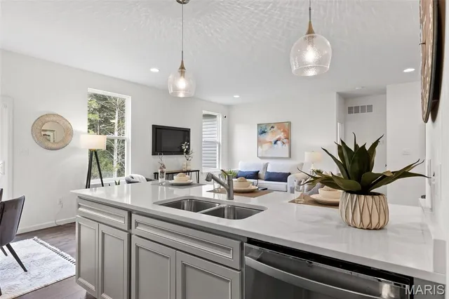 $249,900 | 2 Aspen At Street, Union, MO 63084