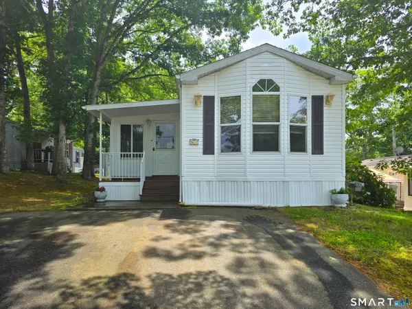 $99,000 | 136 Hunters Road, Norwich, CT 06360