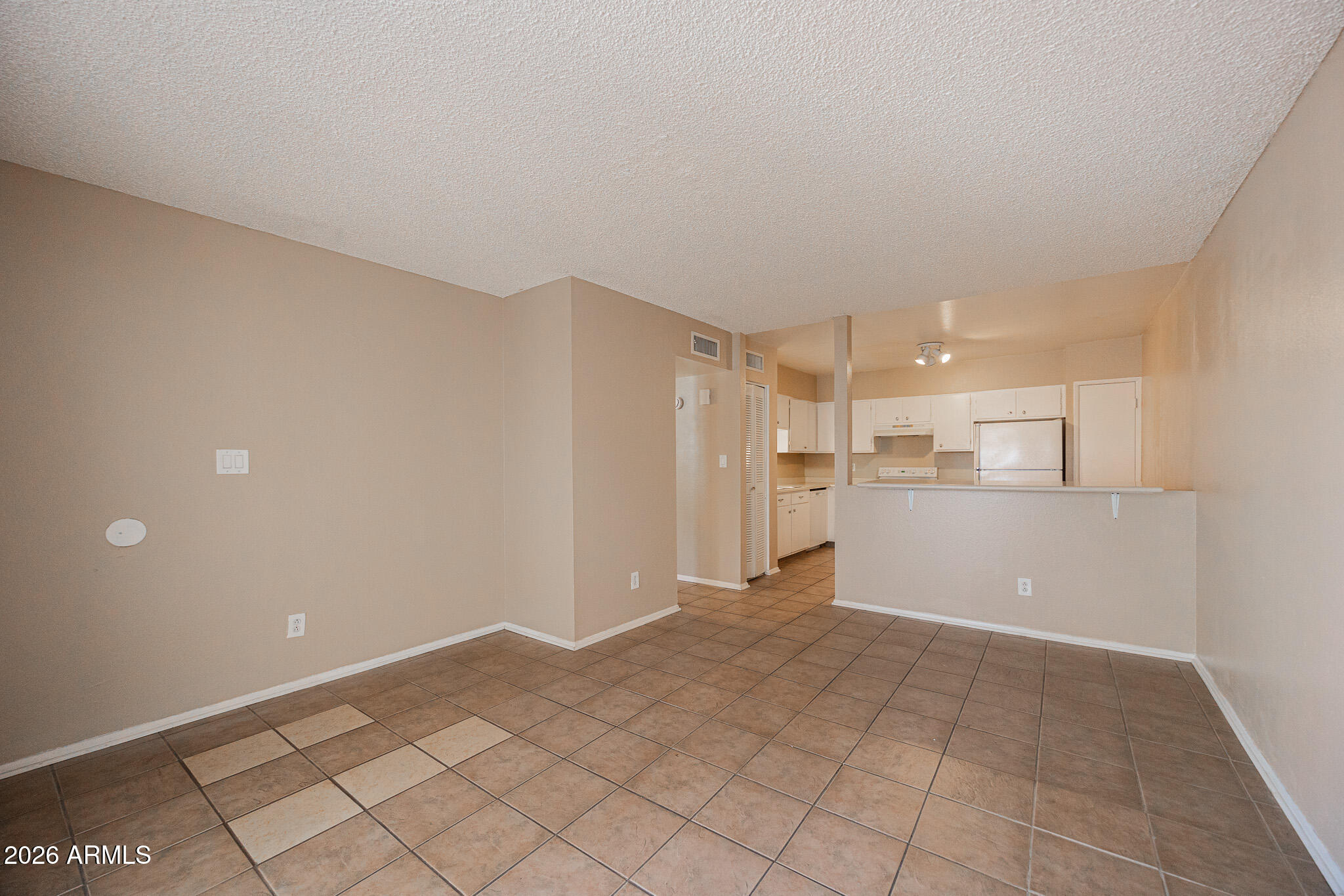 720 South Dobson Road, Unit 10 Mesa, AZ 85202 - Photo 8 of 22 B33A5631