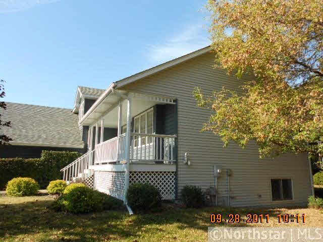 14660 Raspberry Drive Rogers, MN 55374 - Photo 3 of 13 Gallery Image 3