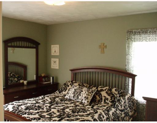 404 Donnell Road Lower Burrell, PA 15068 - Photo 4 of 17 Master Bedroom.