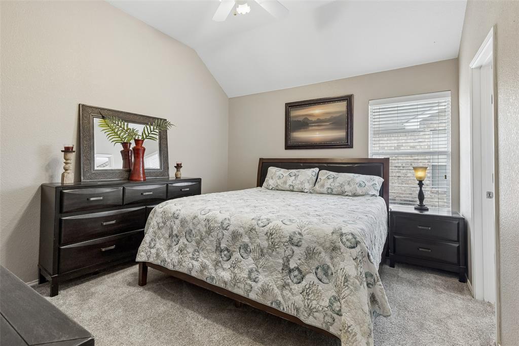 7918 Kings Court Rowlett, TX 75089 - Photo 21 of 39