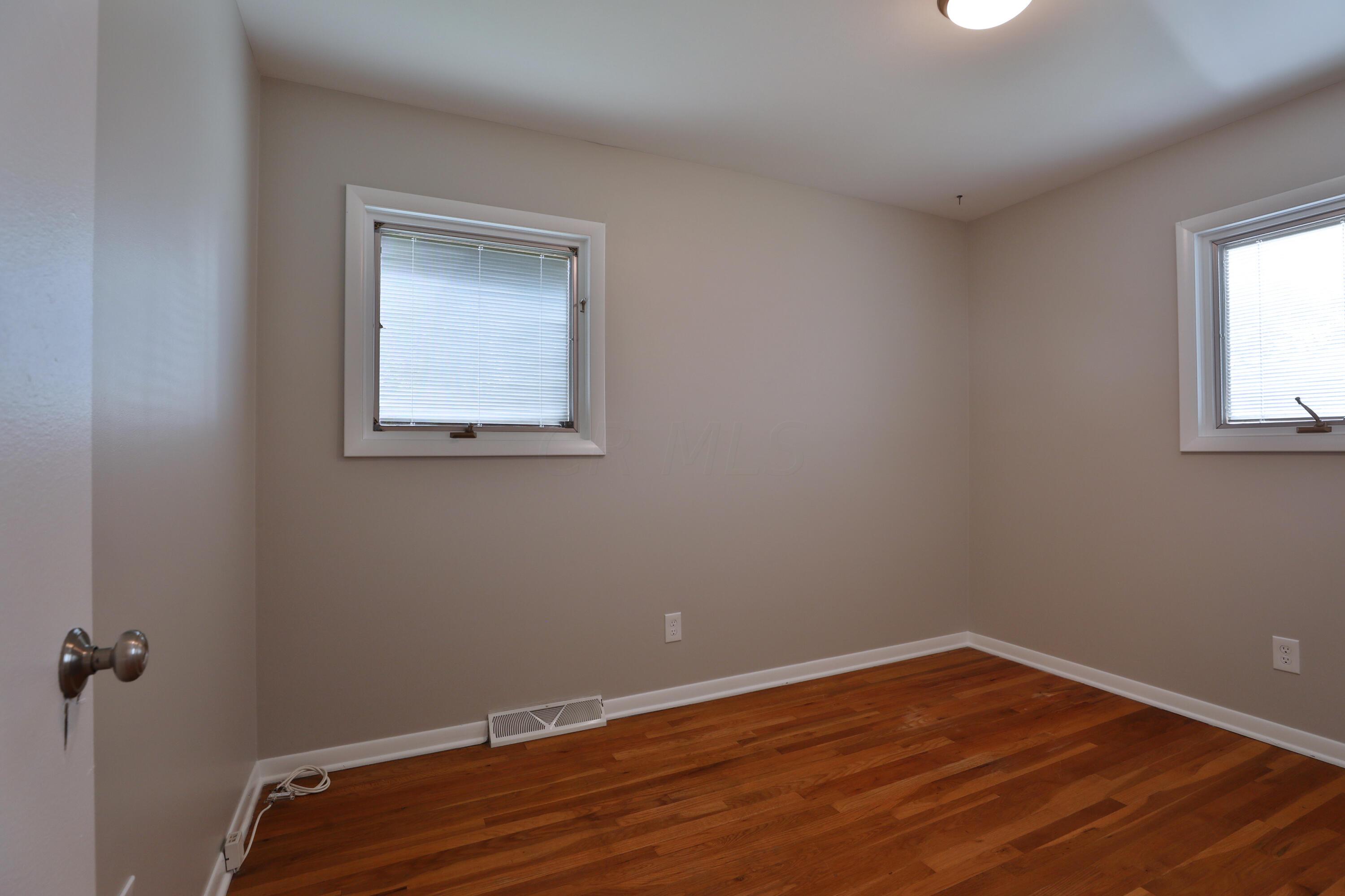 1135 Belden Road Columbus, OH 43229 - Photo 17 of 33 Bed2