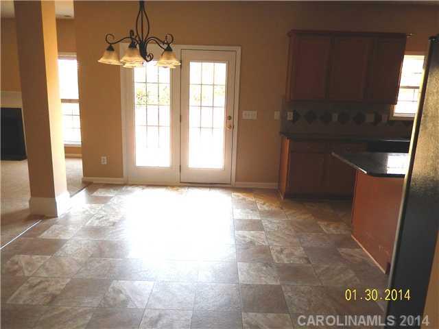 13824 Mallard Lake Road Charlotte, NC 28262 - Photo 6 of 16