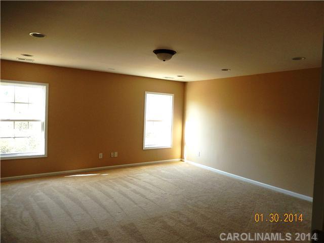 13824 Mallard Lake Road Charlotte, NC 28262 - Photo 8 of 16