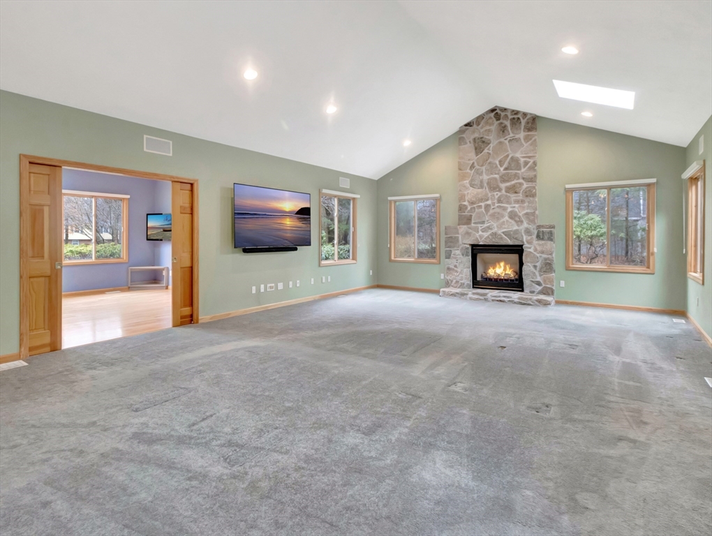 113 Chestnut Street Easton, MA 02356 - Photo 12 of 32