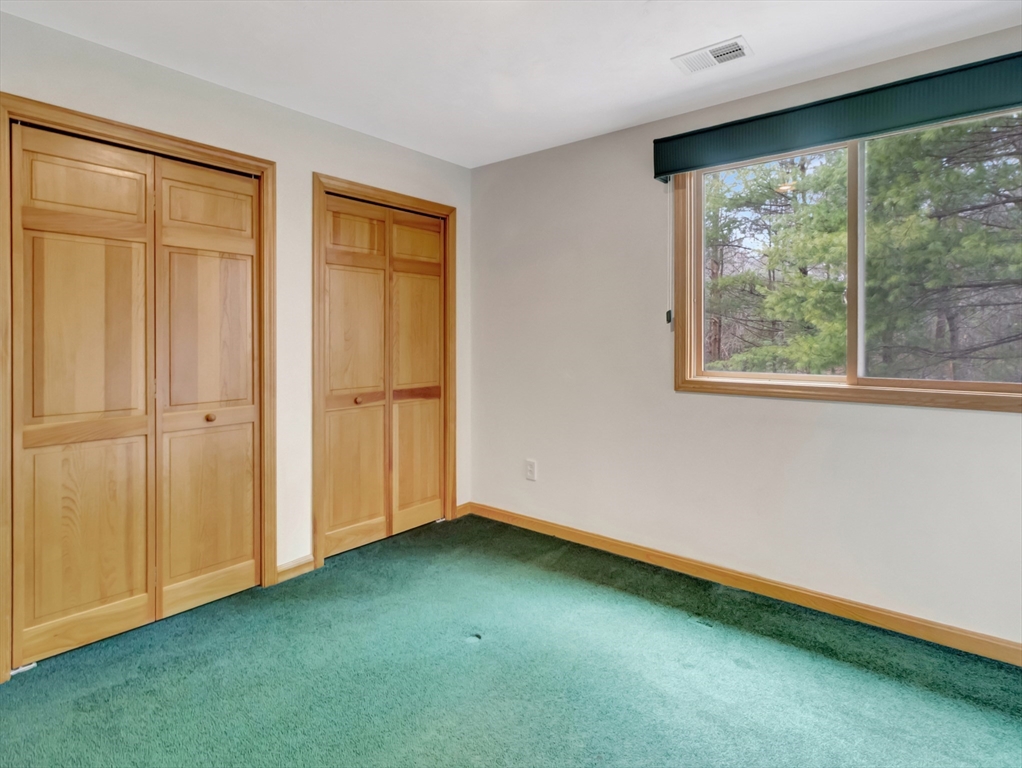 113 Chestnut Street Easton, MA 02356 - Photo 20 of 32