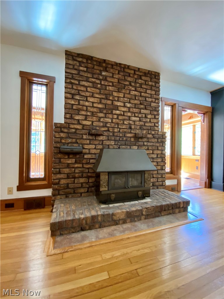 1615 Warner Road Southeast Hubbard, OH 44425 - Photo 5 of 35 Gallery Image 5