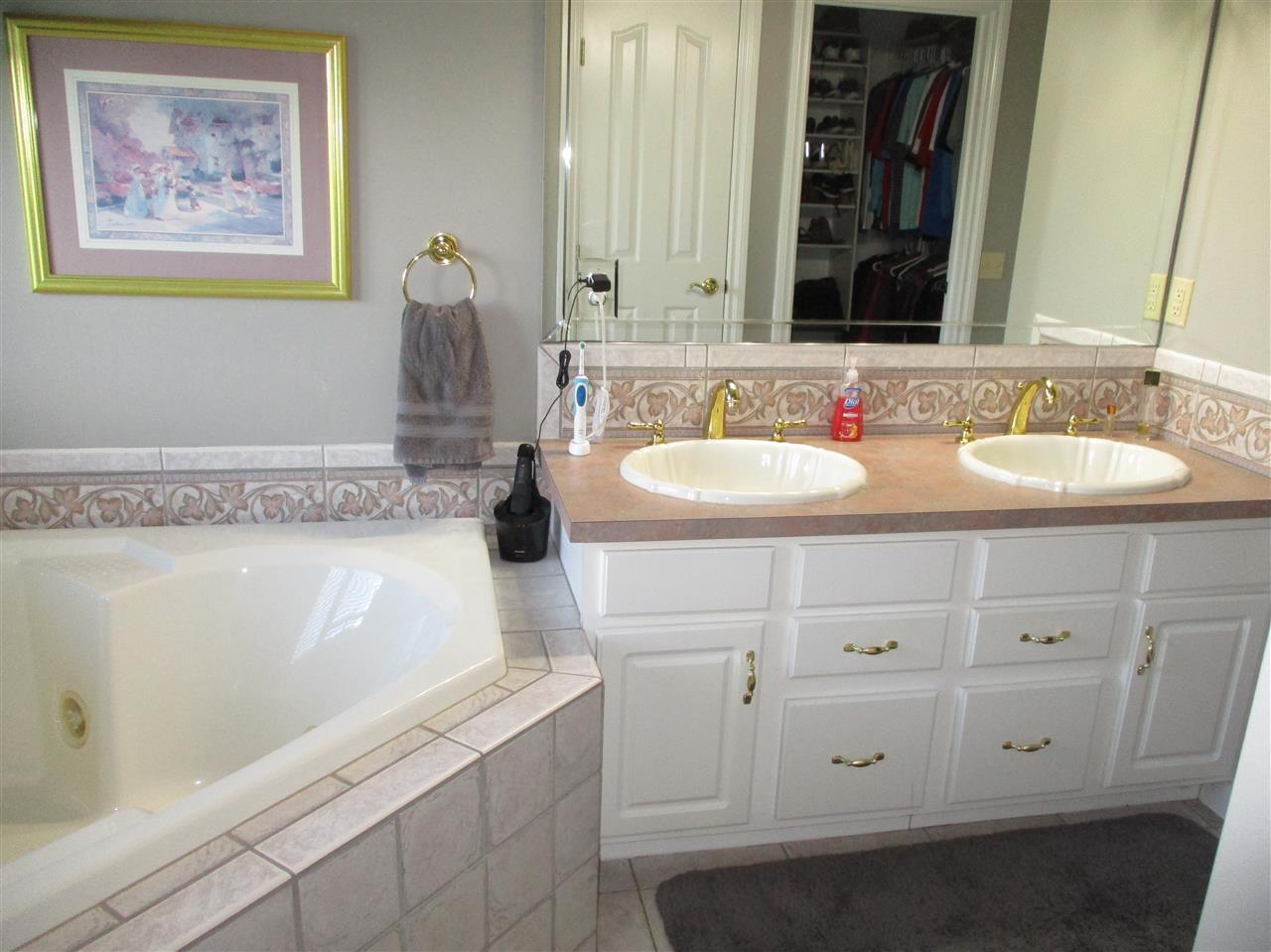 7777 Pittsburg Road Durand, MI 48429 - Photo 20 of 57 50018941-19.JPG