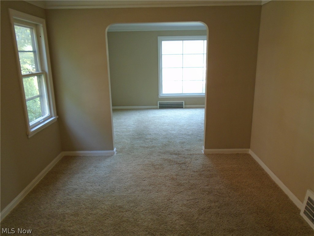 1232 Churchill Road Lyndhurst, OH 44124 - Photo 7 of 20