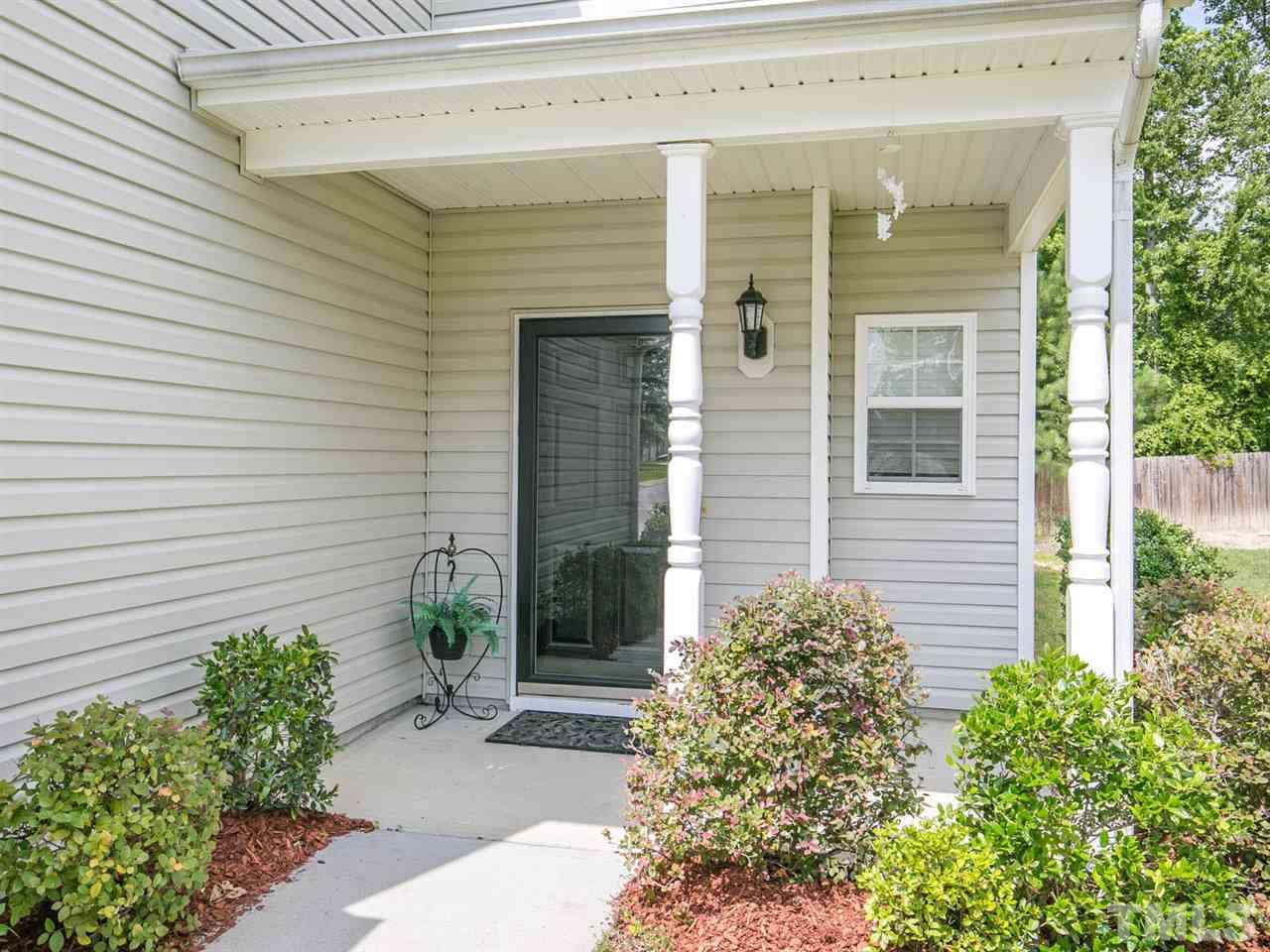 2900 Smooth Stone Trail Raleigh, NC 27610 - Photo 2 of 23