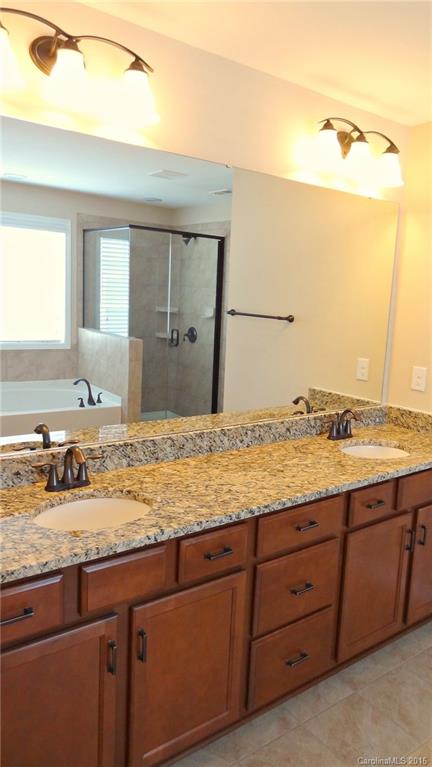 9119 Inverness Bay Road Charlotte, NC 28278 - Photo 15 of 24 Gallery Image 15