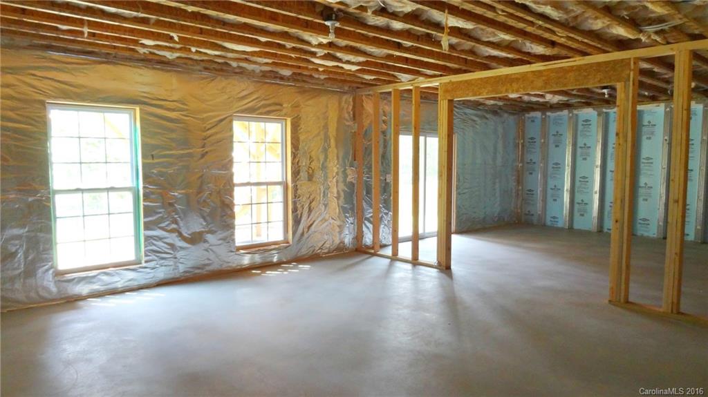 9119 Inverness Bay Road Charlotte, NC 28278 - Photo 21 of 24 Gallery Image 21