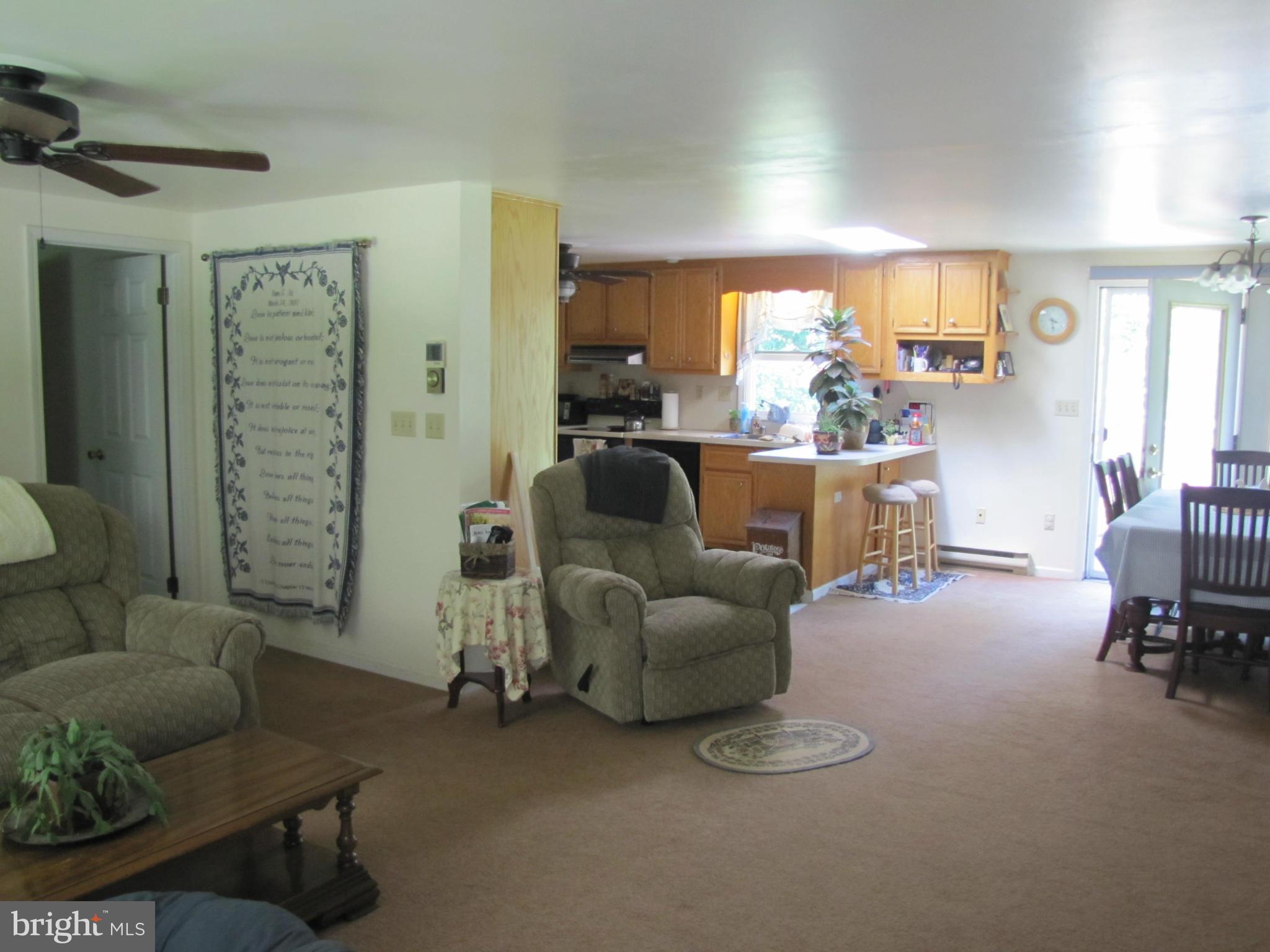 13200 Dry Ridge Road Northeast Flintstone, MD 21530 - Photo 2 of 18 Living Room