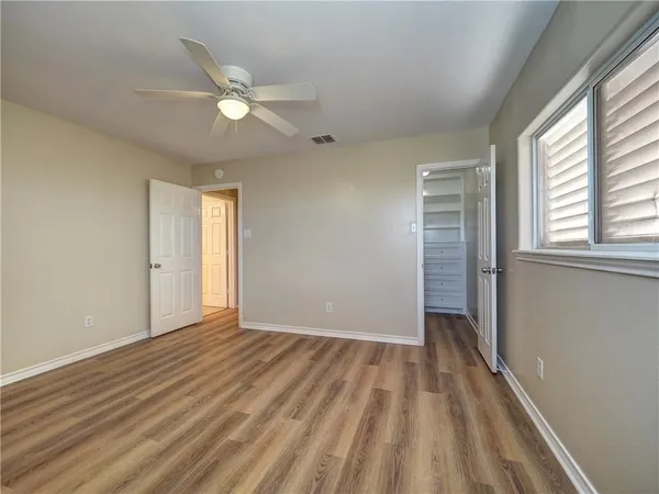 $2,250 | 2422 Songbird Lane, Corpus Christi, TX 78414