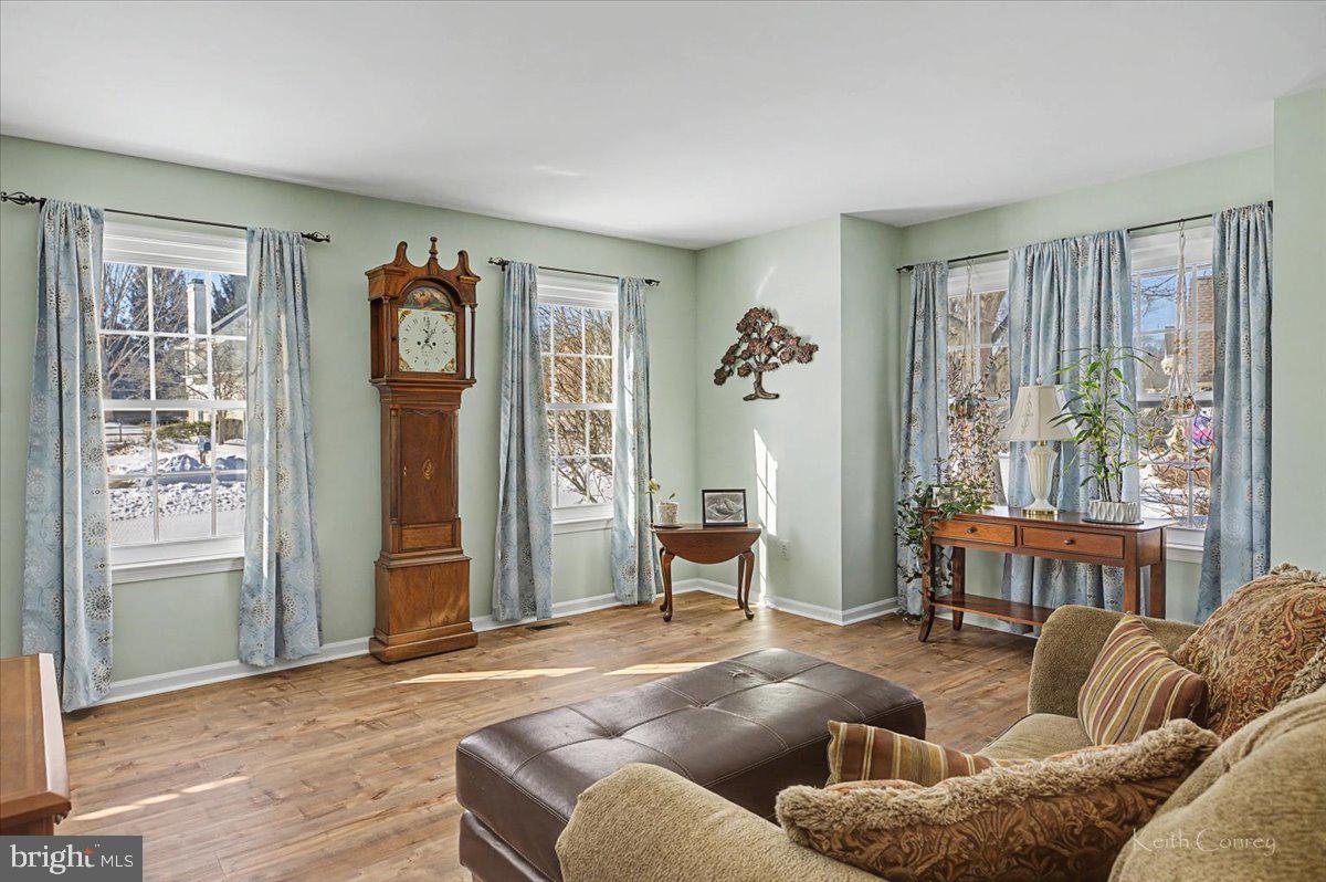 4533 Deep Creek Way Doylestown, PA 18902 - Photo 7 of 64