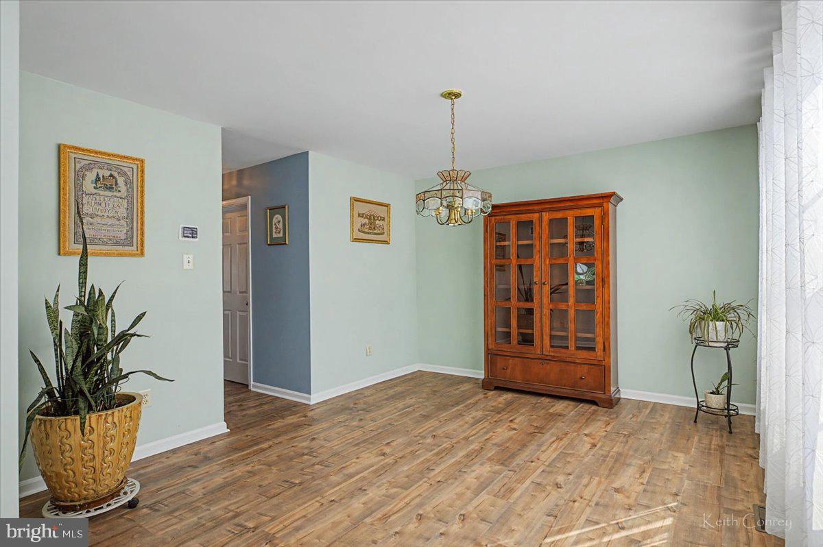 4533 Deep Creek Way Doylestown, PA 18902 - Photo 10 of 64