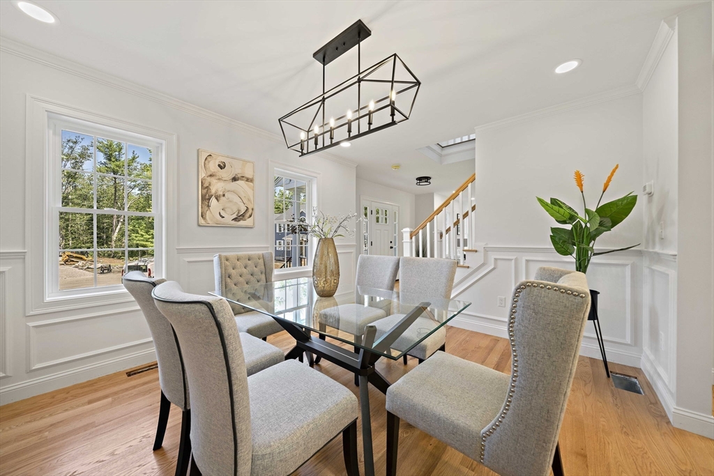 5 Clarendon Holbrook, MA 02343 - Photo 10 of 40