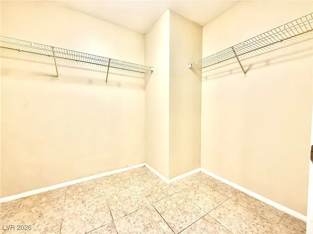 $2,295 | 10256 Missouri Meadows Street, Las Vegas, NV 89183