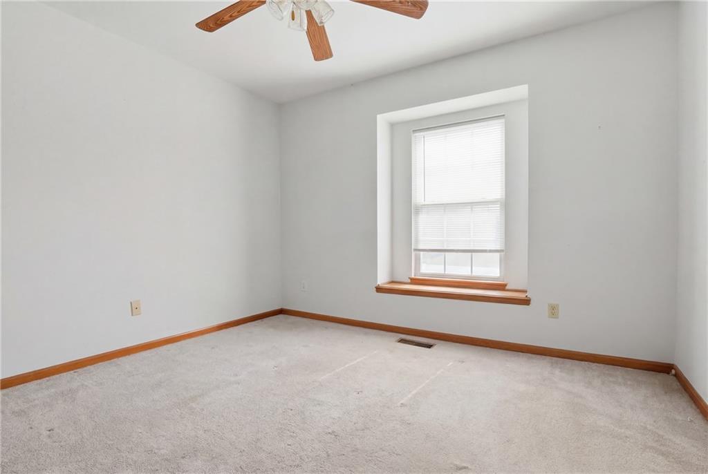 220 Southwest Seaside Sparrow Street Lee's Summit, MO 64082 - Photo 13 of 21