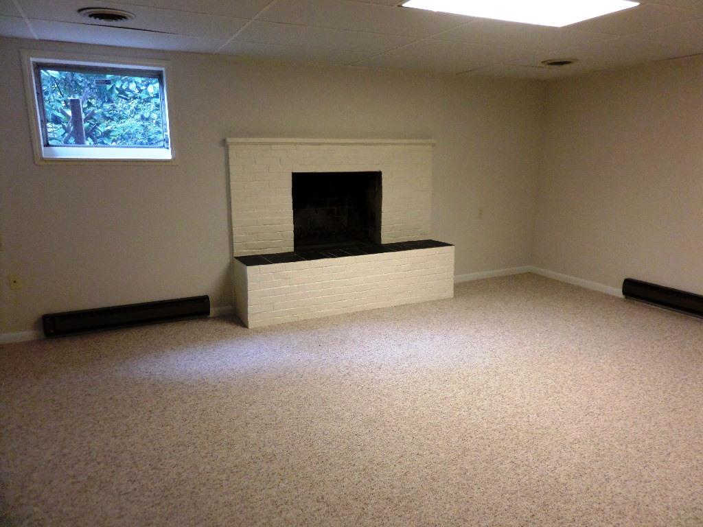 515 Robertsville Road Oak Ridge, TN 37830 - Photo 21 of 31 Rec Room