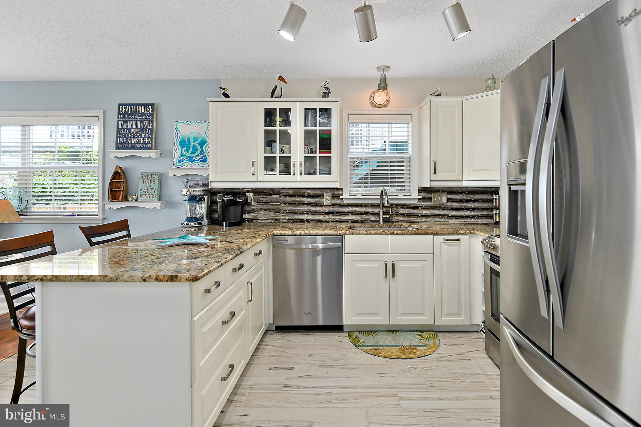 700 Rusty Anchor Road, Unit 700B Ocean City, MD 21842 - Photo 8 of 26 Gallery Image 8