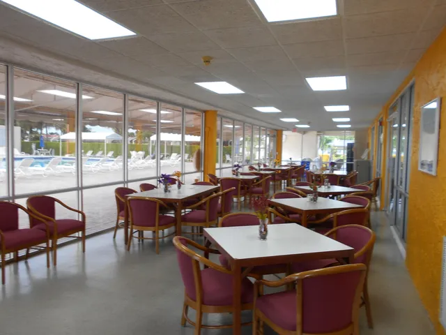 $2,400 | 123 Lake Gloria Drive, West Palm Beach, FL 33411