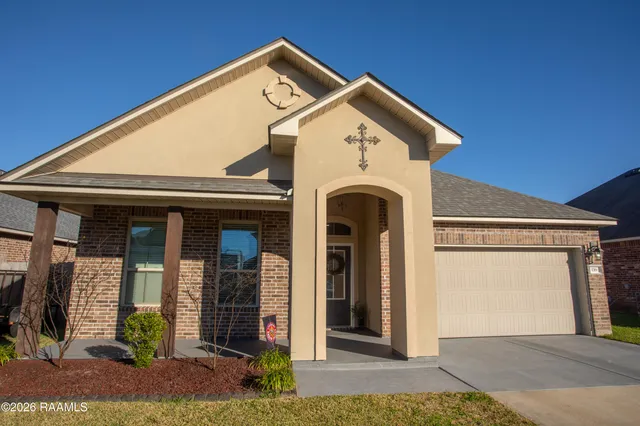 $212,000 | 116 Merrydale Lane, Rayne, LA 70578