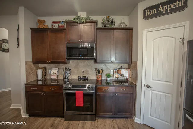 $212,000 | 116 Merrydale Lane, Rayne, LA 70578